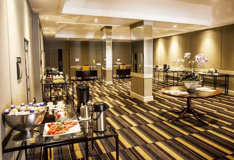 ホテル Southern Sun Pretoria