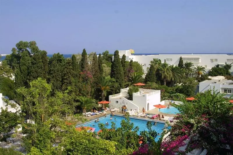 酒店 The Orangers Beach Resort And Bungalows All Inclusive