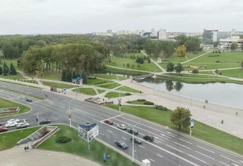 Отель Yubileiny