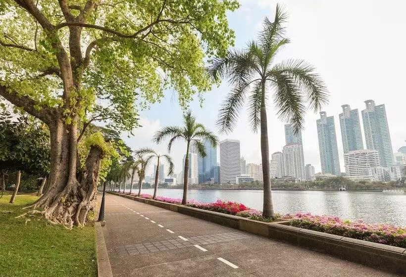 Night Hotel Bangkok - Sukhumvit 15