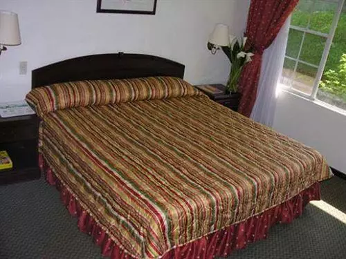 Siesta Hotel & Casino