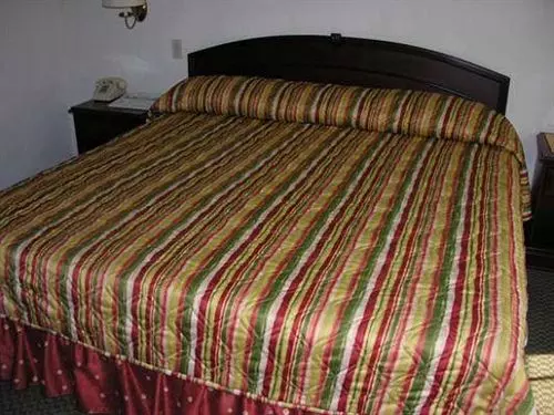 Siesta Hotel & Casino