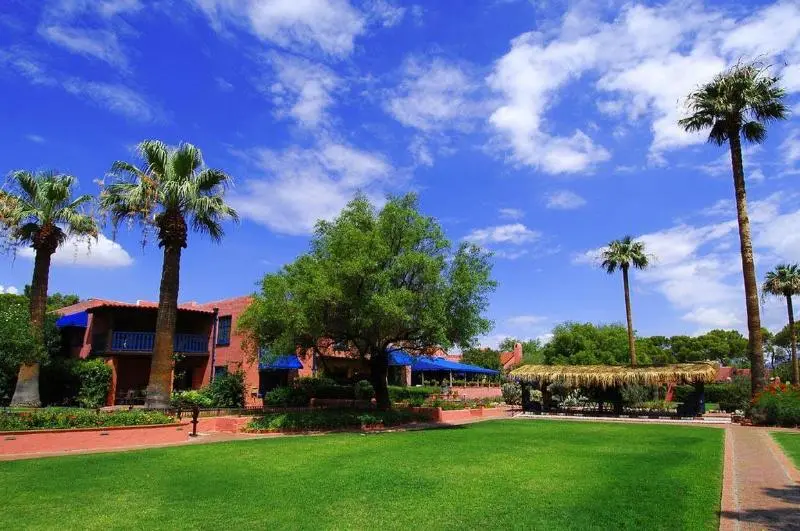 ホテル Arizona Inn
