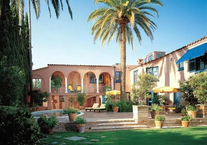ホテル Arizona Inn