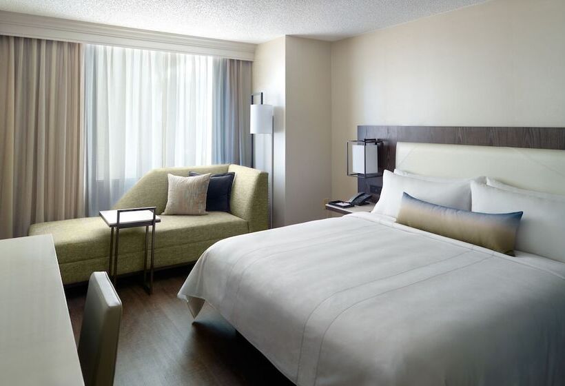 هتل Atlanta Airport Marriott