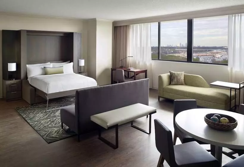 בית מלון כפרי Atlanta Airport Marriott