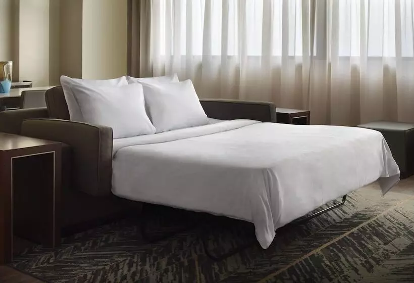 בית מלון כפרי Atlanta Airport Marriott