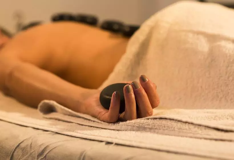 Hotel Concorde Green Park Palace