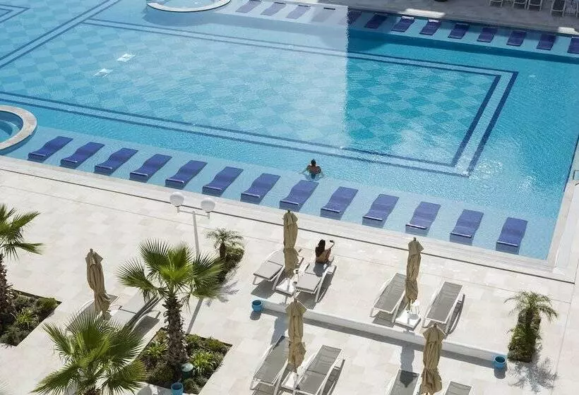 Hotel Concorde Green Park Palace