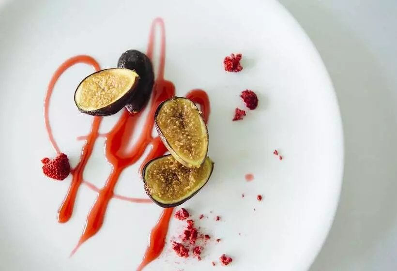 Отель Basin Harbor