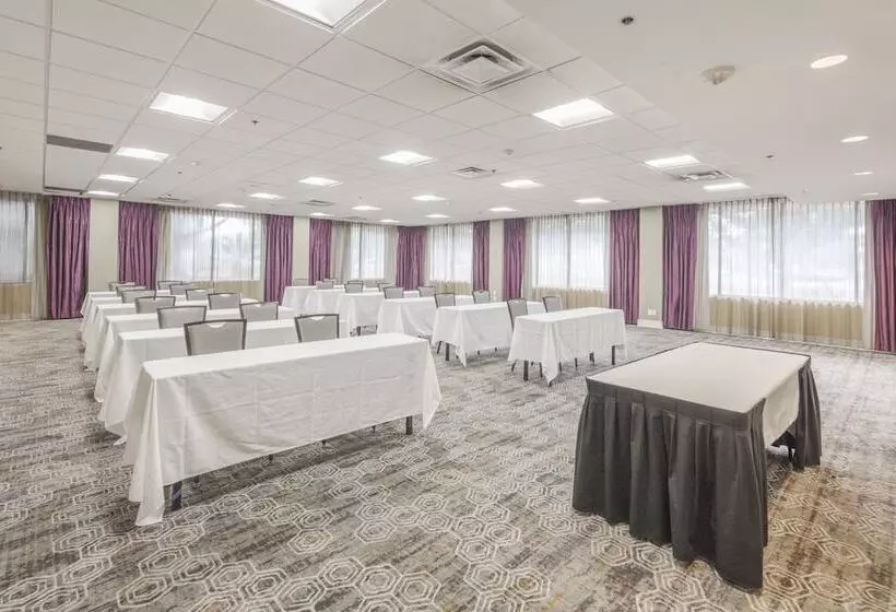 ホテル Holiday Inn Austin Midtown, An Ihg