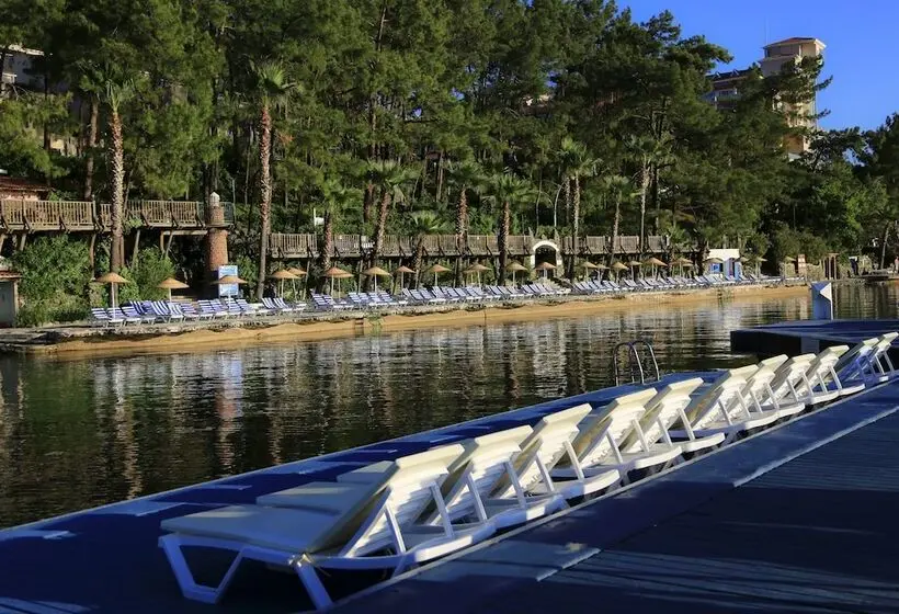 ホテル Labranda Mares Marmaris