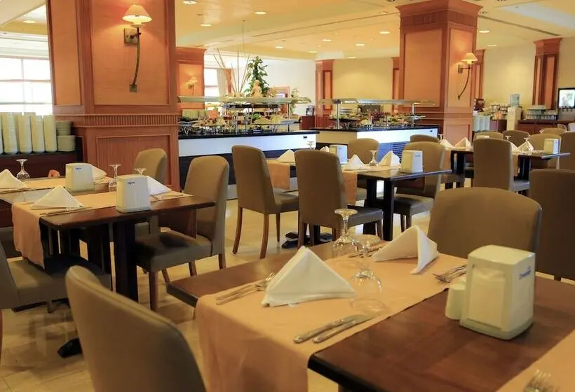 ホテル Labranda Mares Marmaris