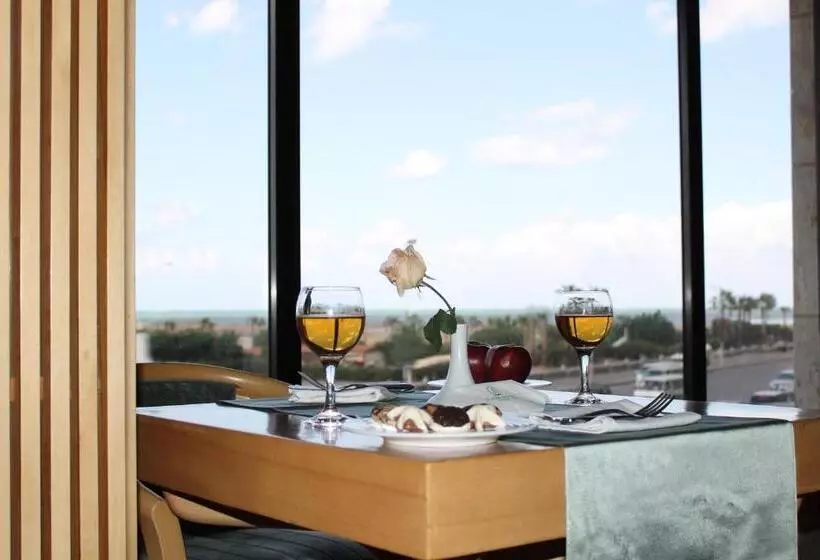 Plaza Hotel Alexandria