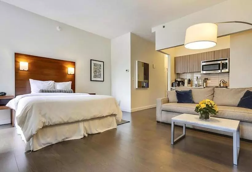 The Beekman Tower, Trademark Collection By Wyndham