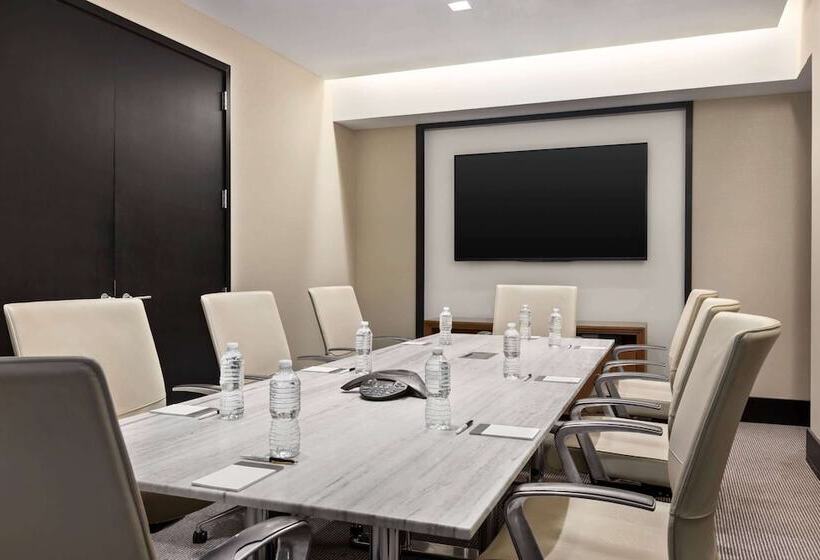 The Beekman Tower, Trademark Collection By Wyndham