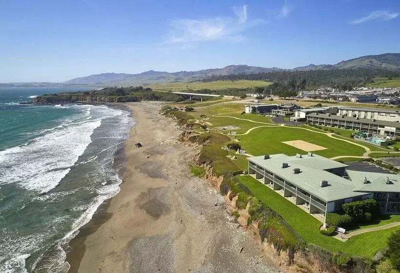 Cavalier Oceanfront Resort