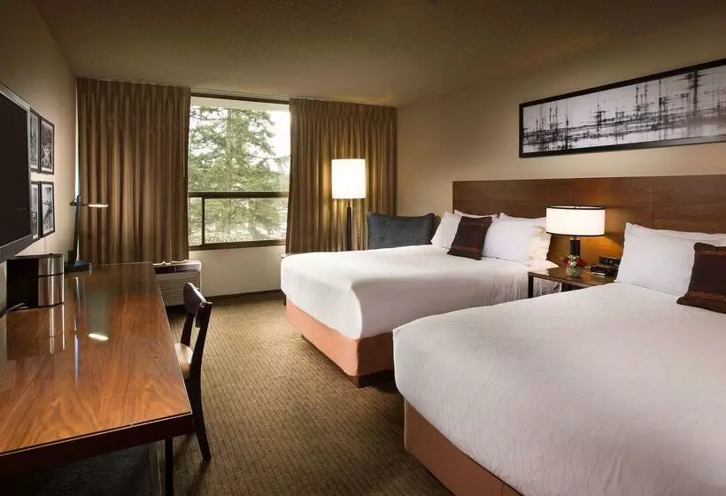 116, A Coast Hotel Bellevue