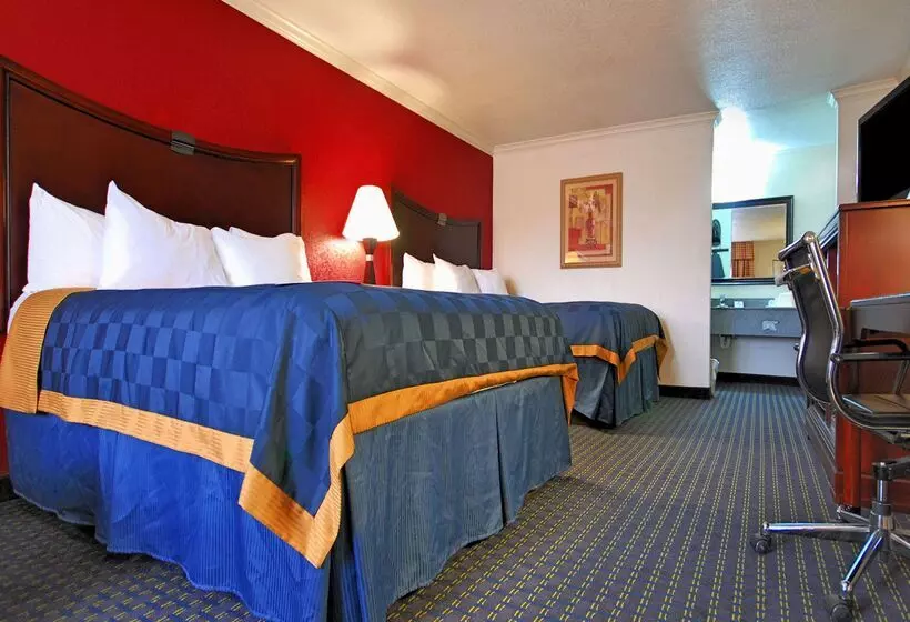 ホテル Americas Best Value Inn Kingsville