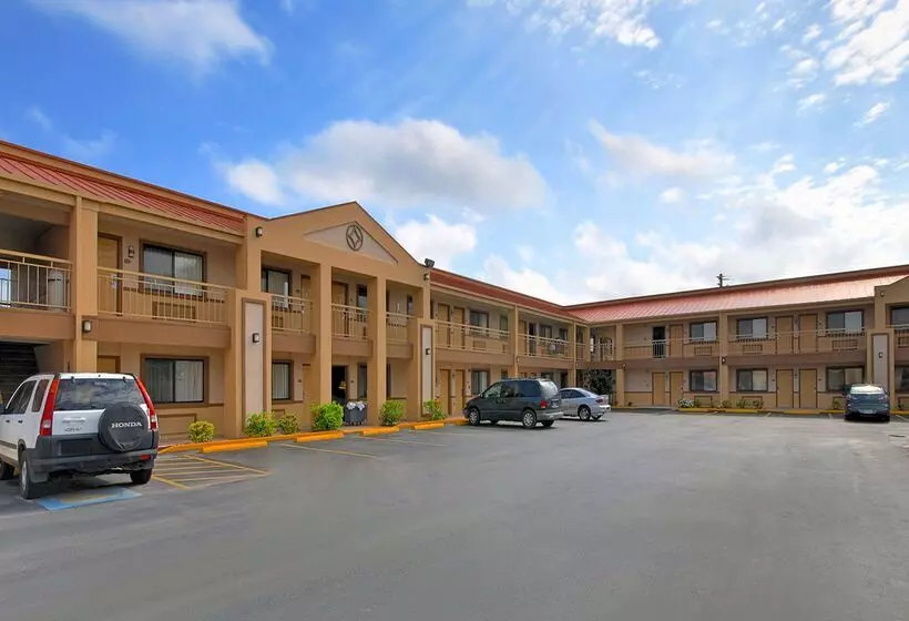 ホテル Americas Best Value Inn Kingsville
