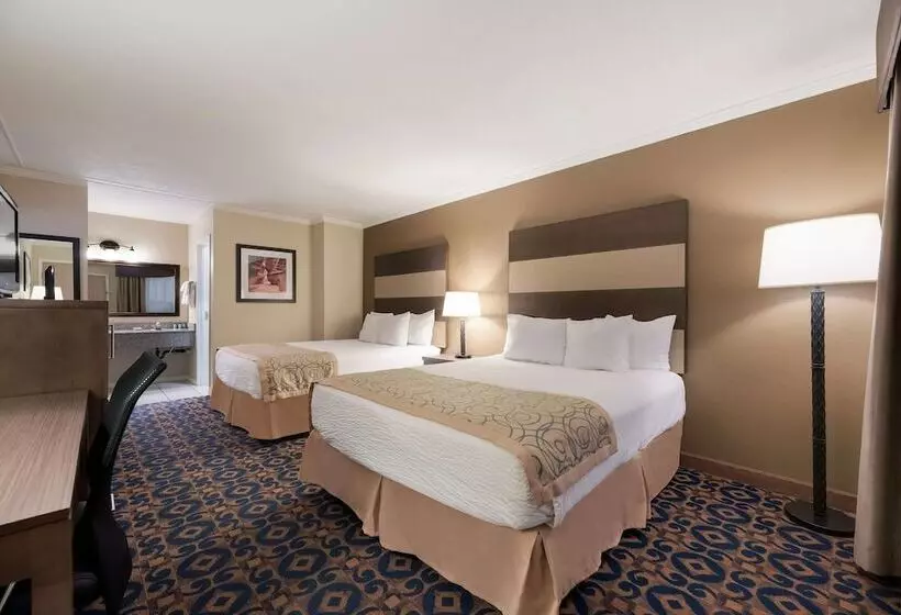 בית מלון כפרי Best Western Butch Cassidy Inn