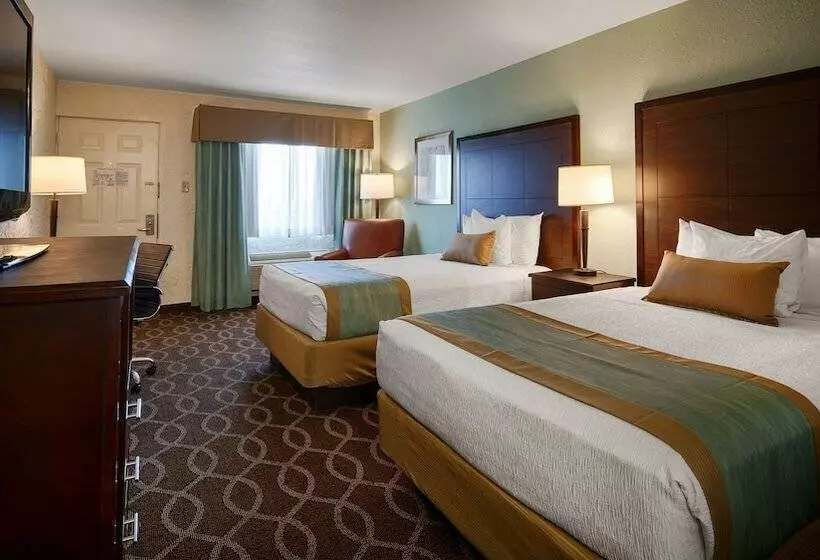 酒店 Quality Inn Clinton North