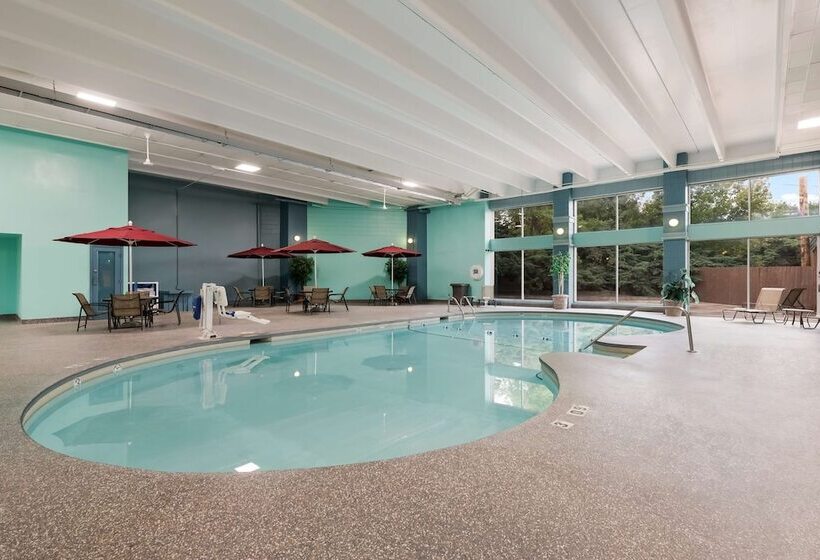 酒店 Best Western Holiday Lodge