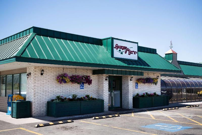 בית מלון כפרי Best Western Paradise Inn & Resort