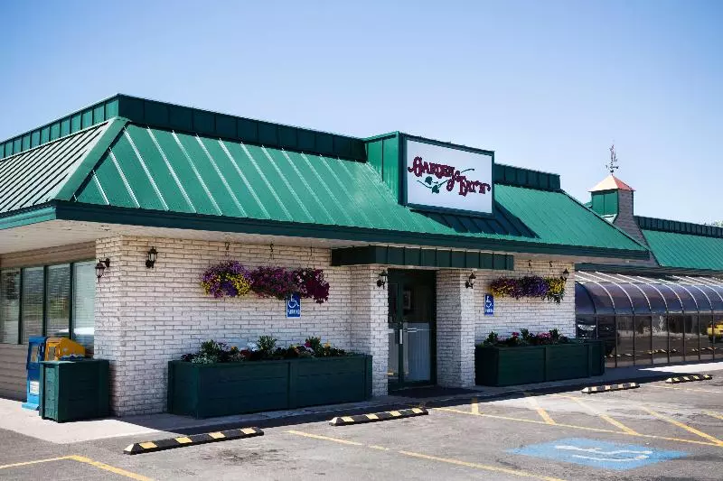 Otel Best Western Paradise Inn & Resort