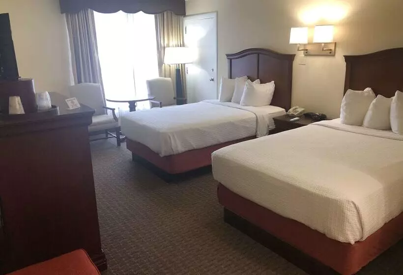 فندق Best Western Plus Burlington