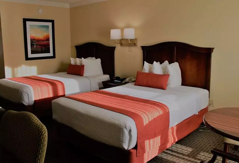 فندق Best Western Plus Burlington