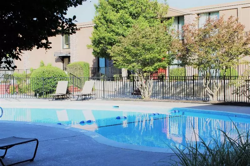 فندق Best Western Plus Burlington