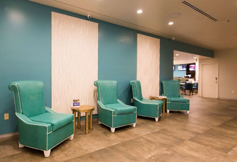 فندق Best Western Plus Oceanside Inn