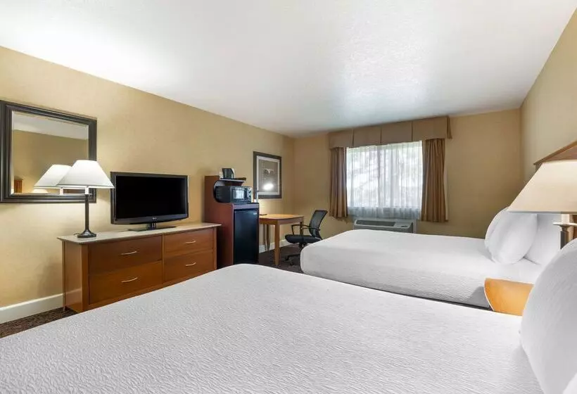 ホテル Best Western Plus Placerville Inn