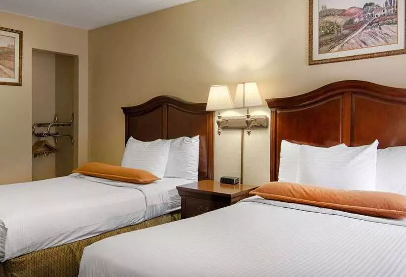 Отель Best Western Point South