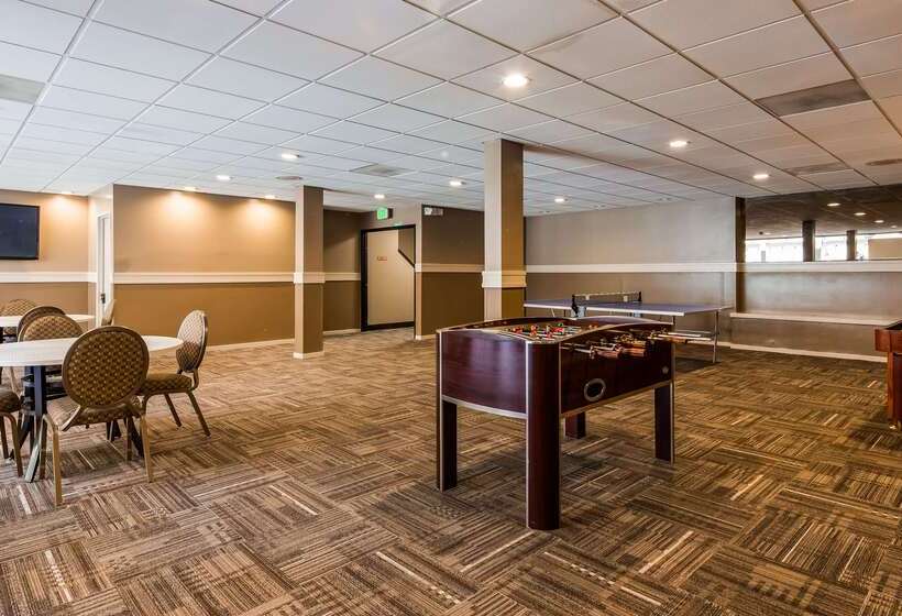 هتل Best Western Seattle Airport