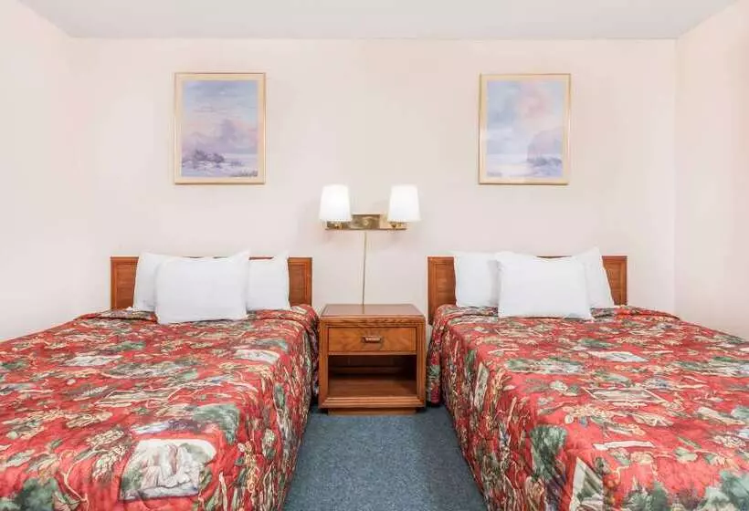 Hotel Days Inn By Wyndham Burns