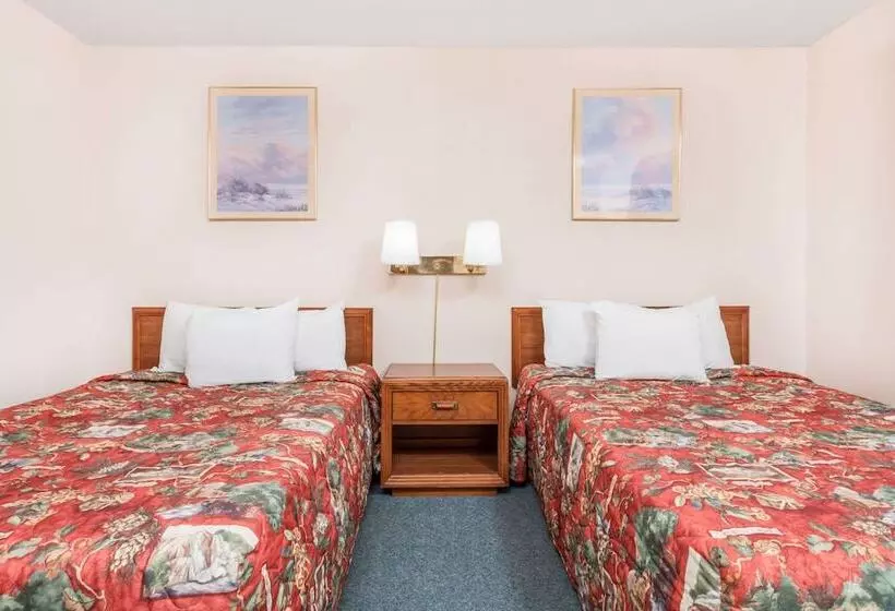 Hotel Days Inn By Wyndham Burns