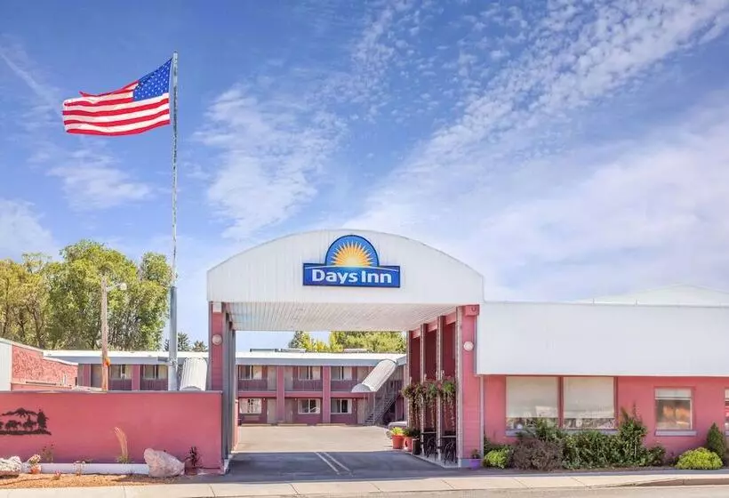 Hotel Days Inn By Wyndham Burns