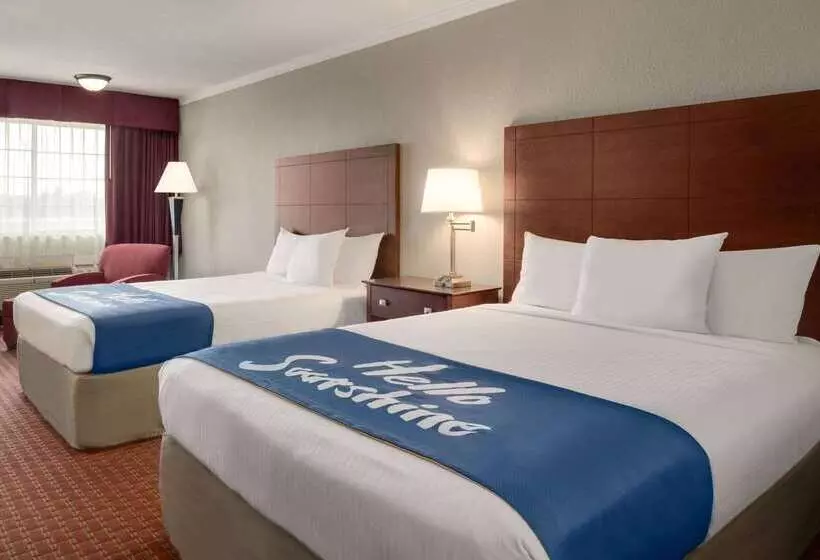 호텔 Days Inn By Wyndham Whitmore Lake