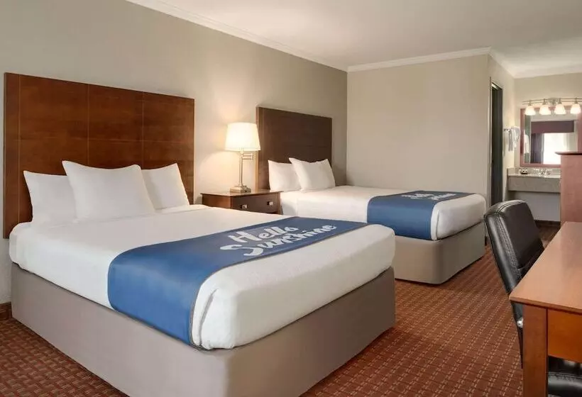 호텔 Days Inn By Wyndham Whitmore Lake