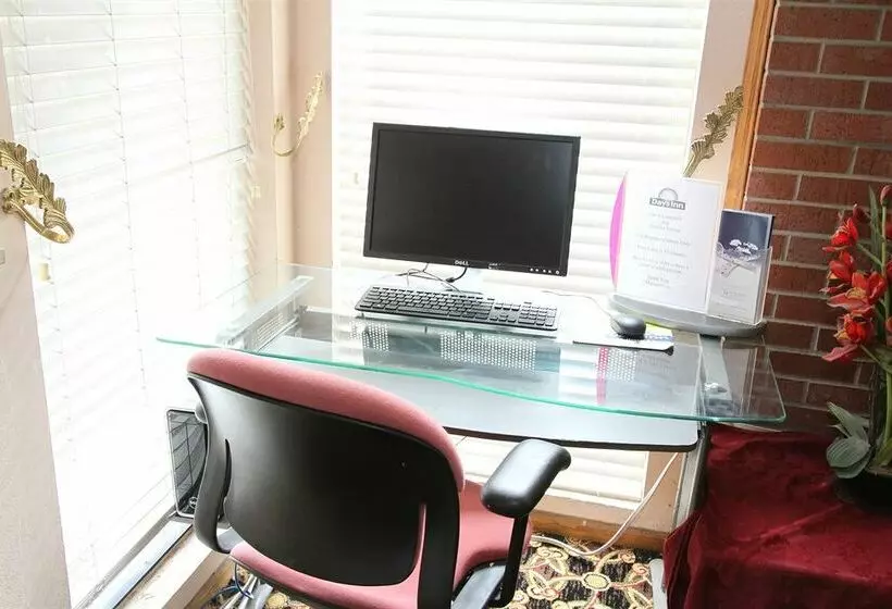 Kansas City-Worlds of Fun Hotel