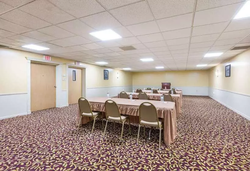 Szálloda Econo Lodge Quakertown