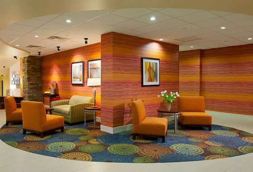 בית מלון כפרי Holiday Inn Express Pittsburgh West Greentree, An Ihg