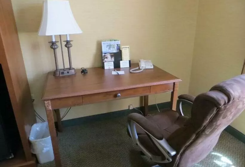 فندق Hudson House Grand