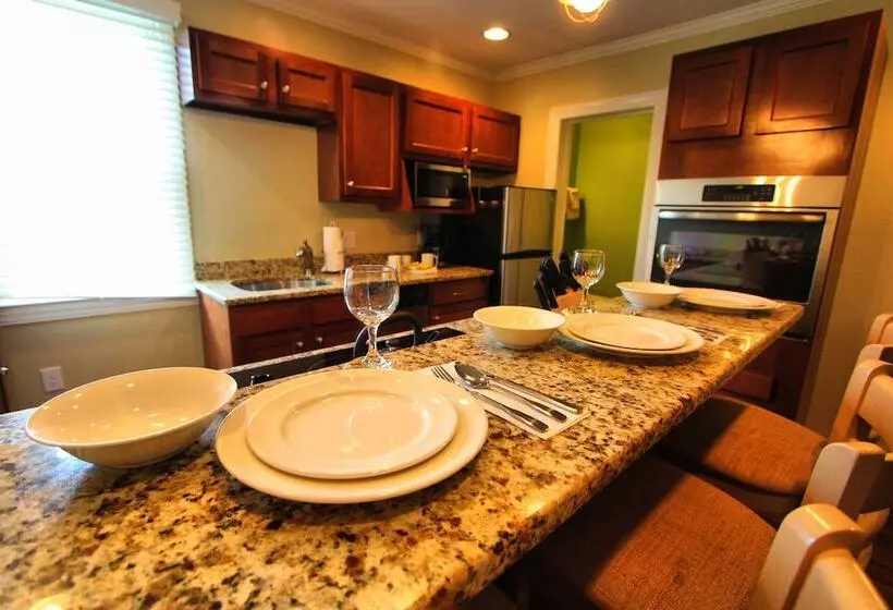 בית מלון כפרי Innseason Resorts Harborwalk