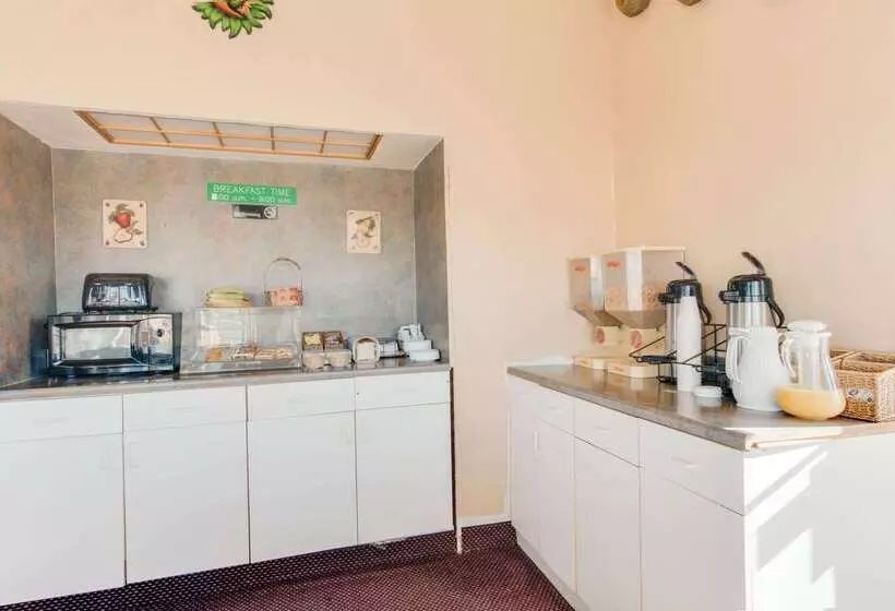 فندق Knights Inn Van Horn