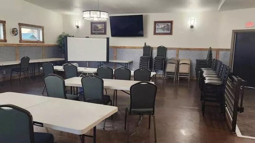 فندق Locomotive Inn