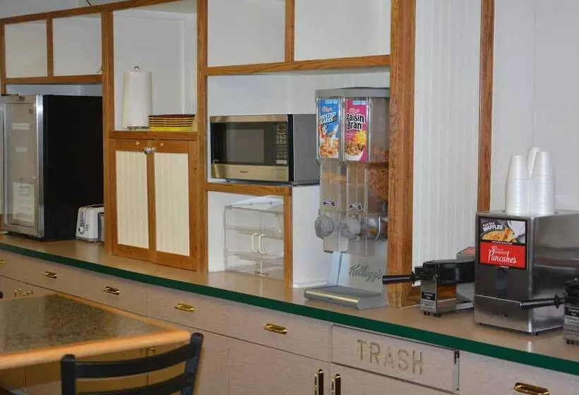 فندق Locomotive Inn