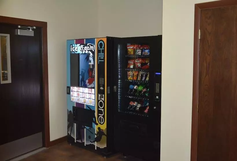 فندق Locomotive Inn